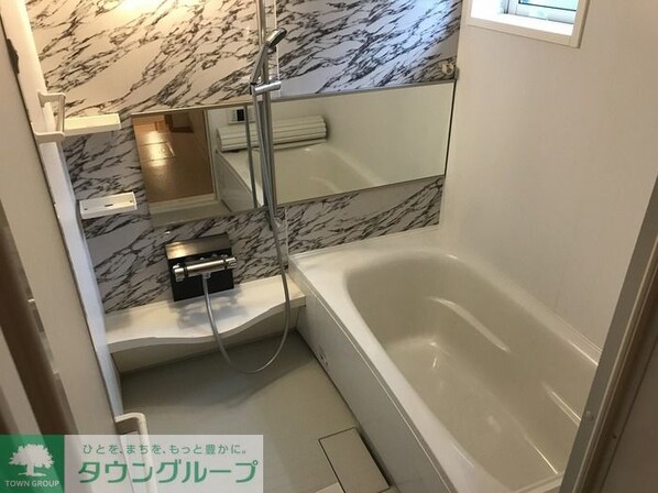 ReveurConstellation II番館の物件内観写真